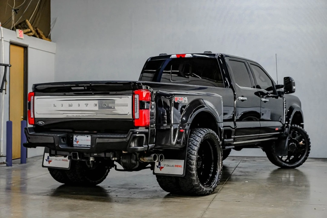 2024 Ford Super Duty 5th Gen - Image 12 of 12