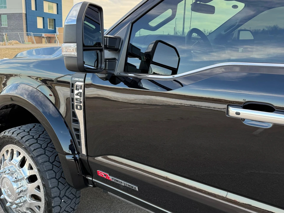 2024 Ford Super Duty 5th Gen - Image 18 of 31