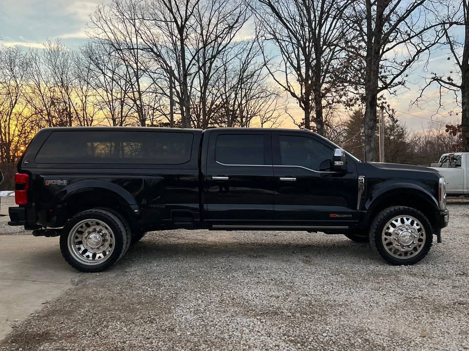 2024 Ford Super Duty 5th Gen - Image 11 of 31