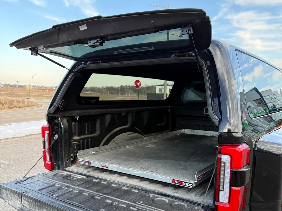 2024 Ford Super Duty 5th Gen - Image 29 of 31