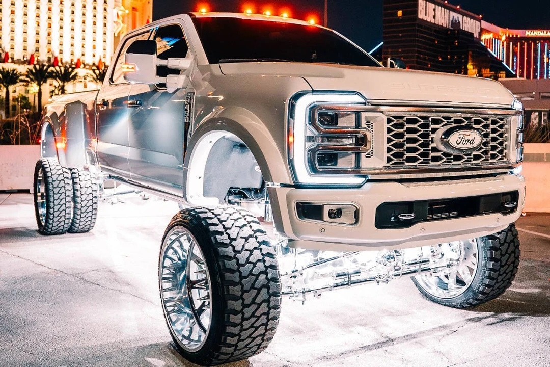 2024 Ford Super Duty 5th Gen - Image 7 of 9