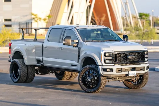 2024 Ford F-450 Super Duty Limited Crew Cab