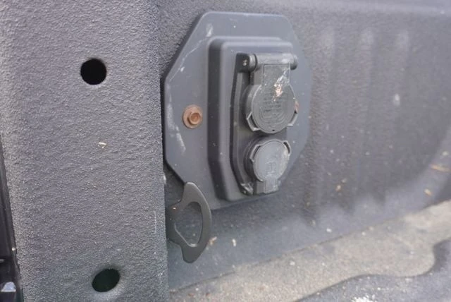 2024 Ford Super Duty 5th Gen - Image 14 of 31