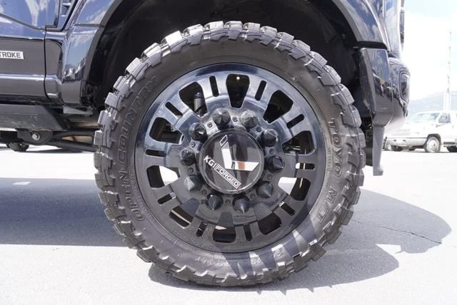2024 Ford Super Duty 5th Gen - Image 18 of 31