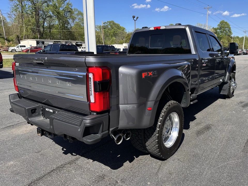 2024 Ford Super Duty 5th Gen - Image 6 of 31