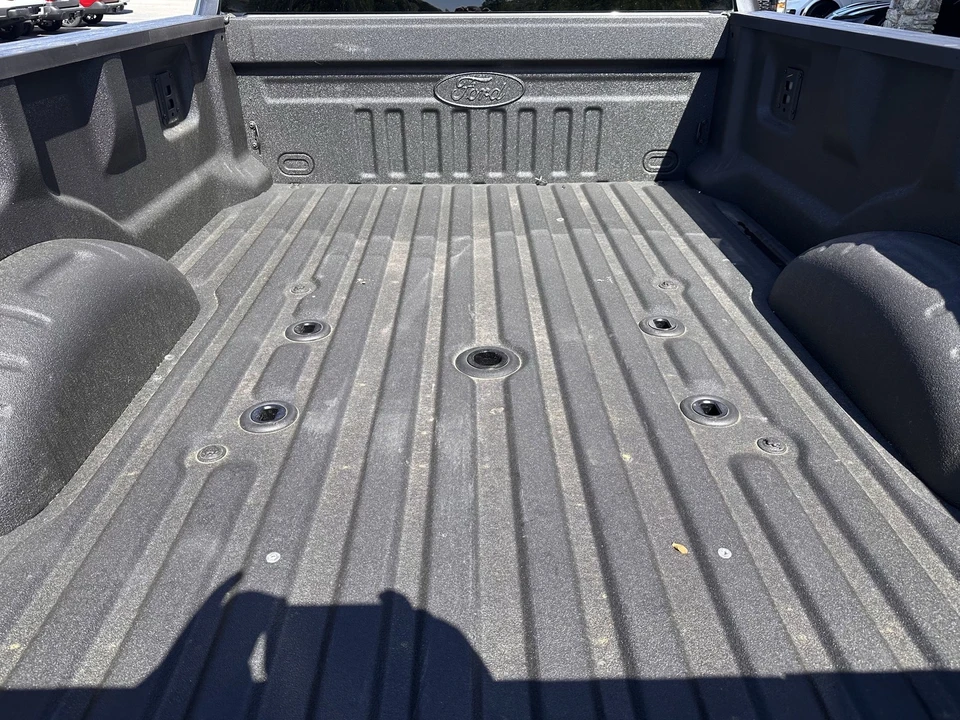 2024 Ford Super Duty 5th Gen - Image 9 of 31
