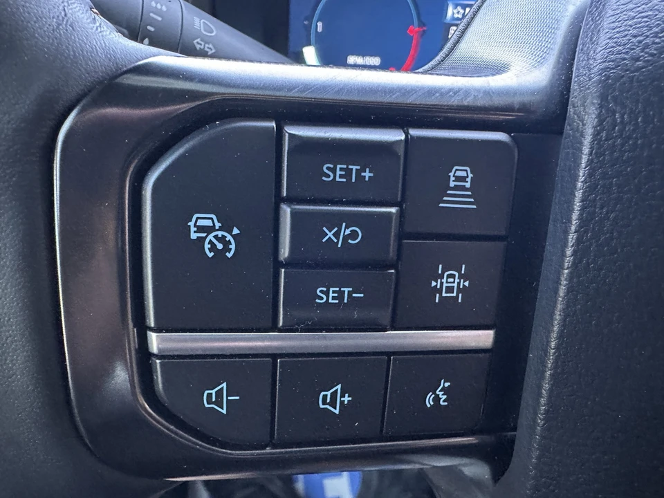2024 Ford Super Duty 5th Gen - Image 24 of 31