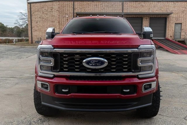 2024 Ford Super Duty 5th Gen - Image 15 of 31
