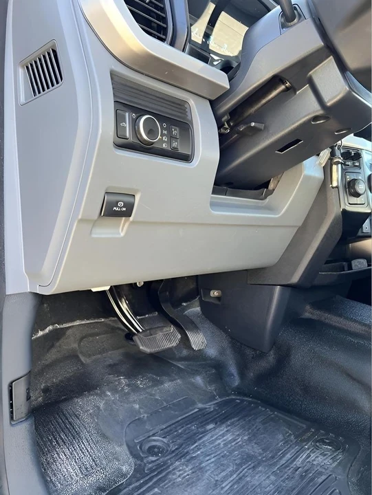 2024 Ford Super Duty 5th Gen - Image 11 of 12