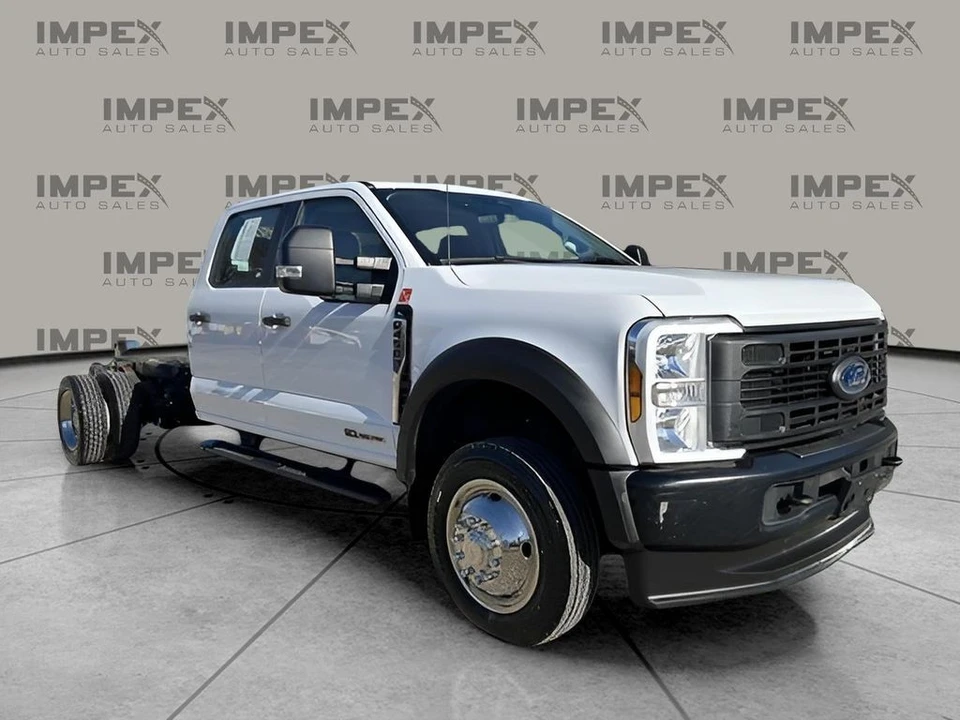 2024 Ford Super Duty 5th Gen - Image 2 of 12