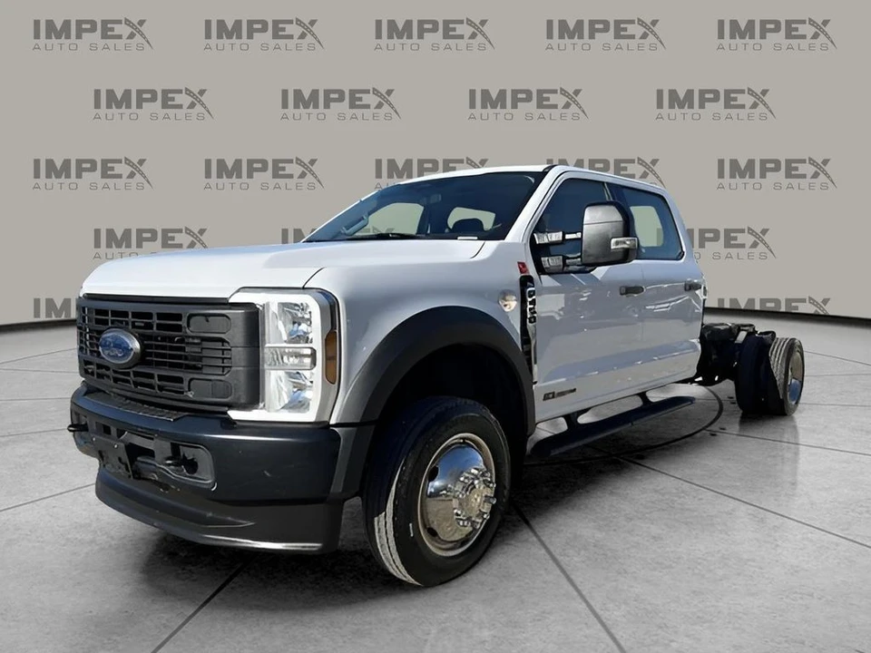 2024 Ford Super Duty 5th Gen - Image 4 of 12