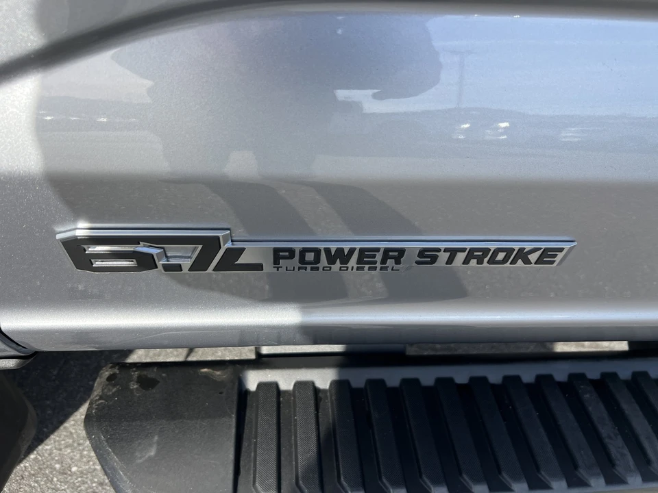 2024 Ford Super Duty 5th Gen - Image 8 of 12