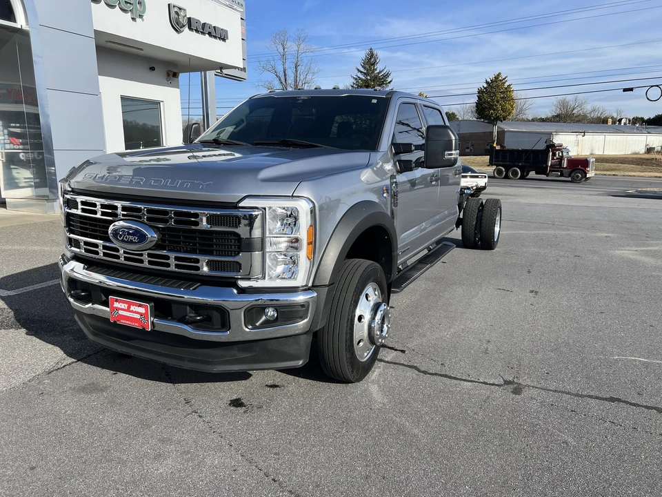 2024 Ford Super Duty 5th Gen - Image 6 of 12