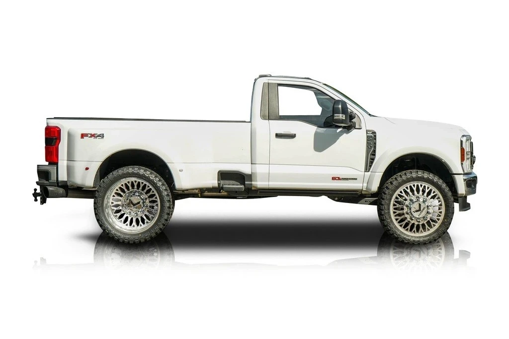 2024 Ford Super Duty 5th Gen - Image 2 of 12