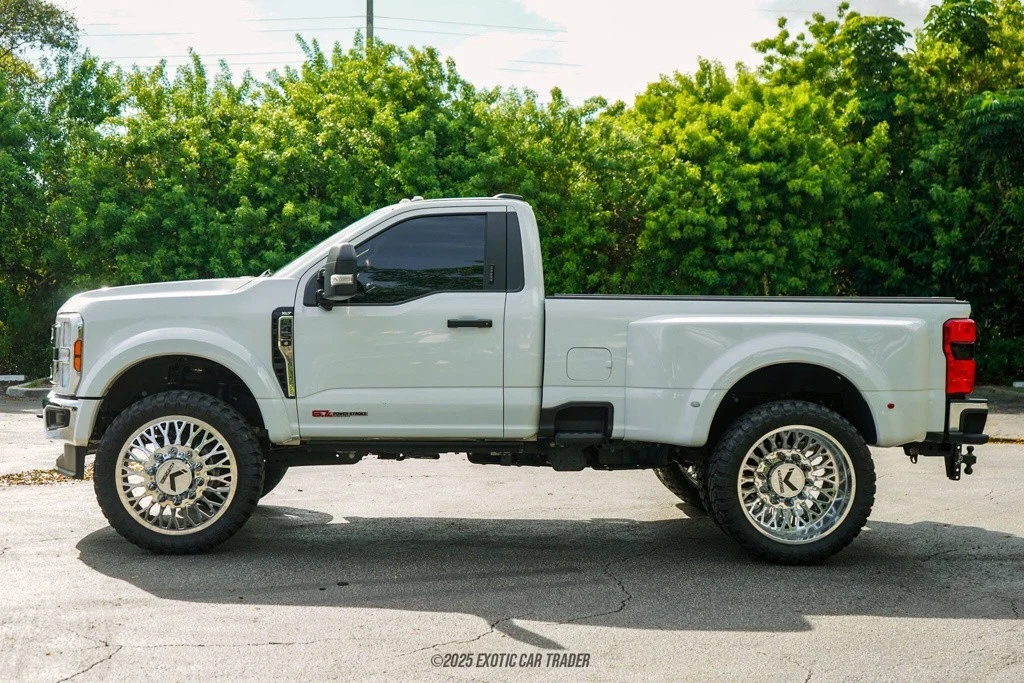2024 Ford Super Duty 5th Gen - Image 3 of 12