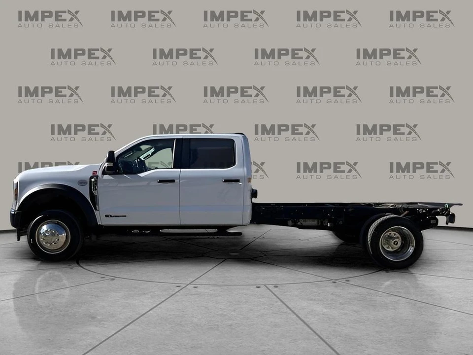 2024 Ford Super Duty 5th Gen - Image 5 of 12