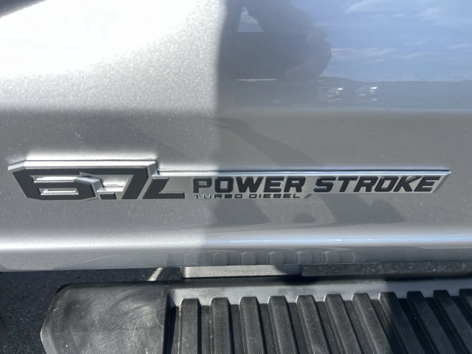 2024 Ford Super Duty 5th Gen - Image 10 of 12