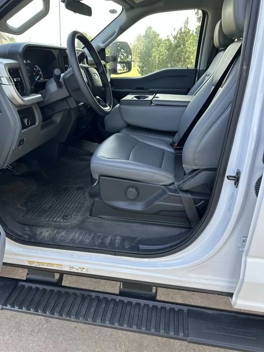 2024 Ford Super Duty 5th Gen - Image 15 of 19