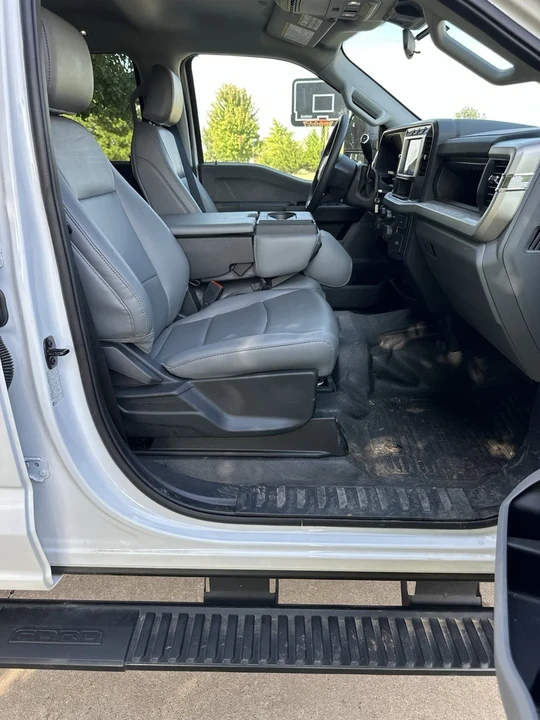 2024 Ford Super Duty 5th Gen - Image 18 of 19