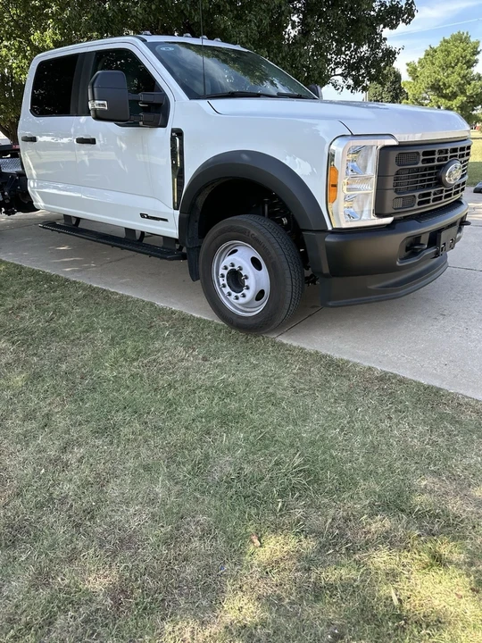 2024 Ford Super Duty 5th Gen - Image 16 of 19