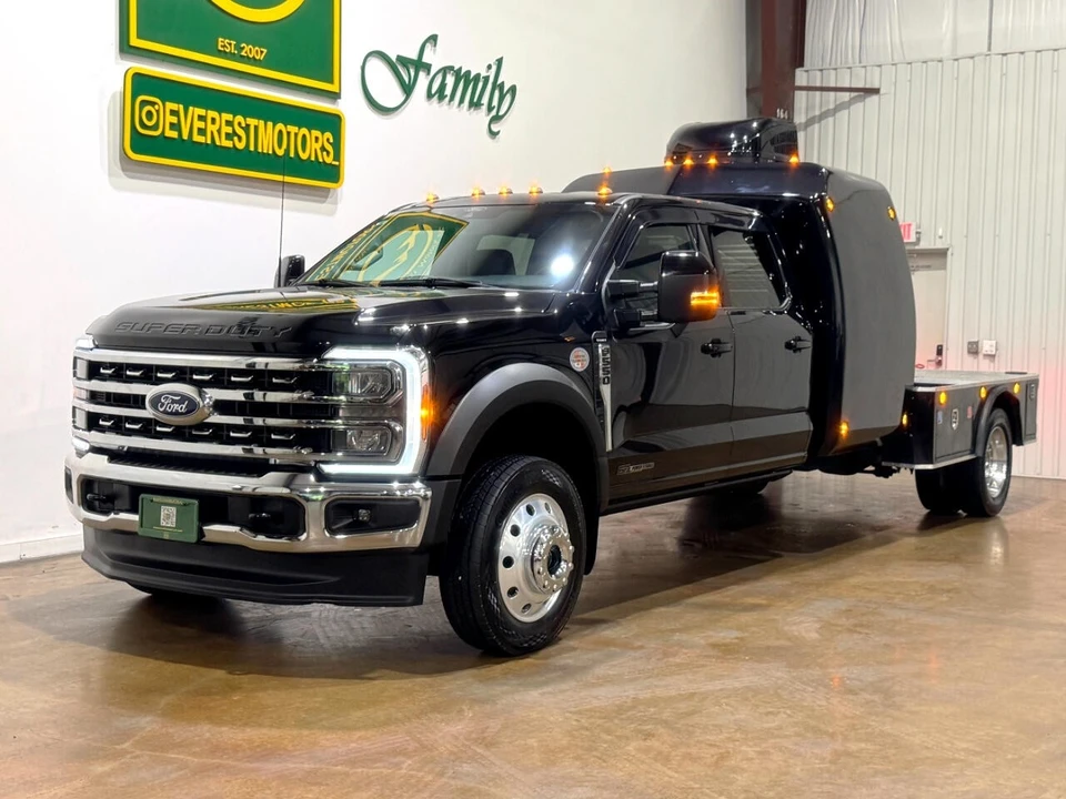 2024 Ford Super Duty 5th Gen - Image 3 of 12