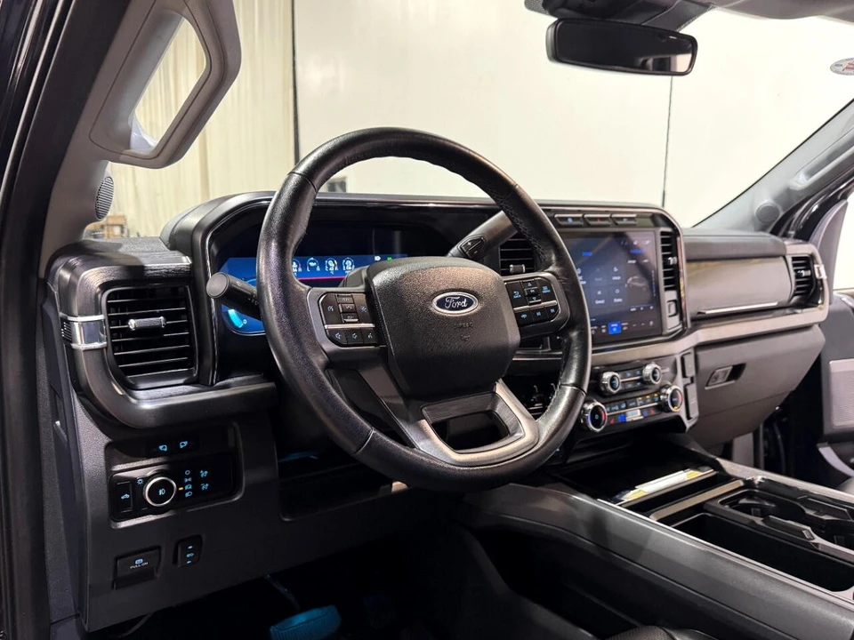 2024 Ford Super Duty 5th Gen - Image 9 of 12