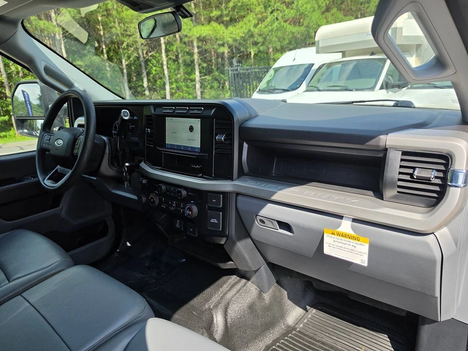2024 Ford Super Duty 5th Gen - Image 17 of 31