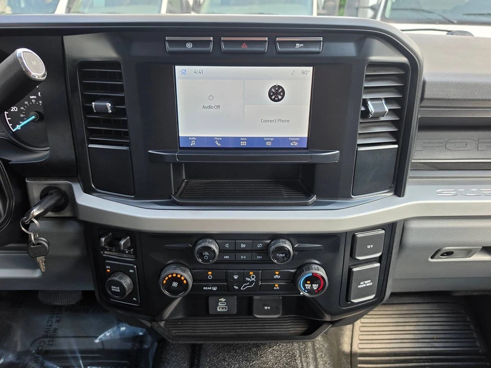 2024 Ford Super Duty 5th Gen - Image 21 of 31