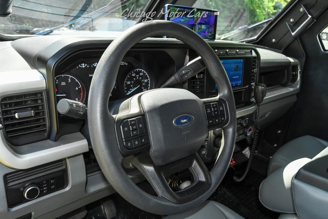 2024 Ford Super Duty 5th Gen - Image 9 of 31
