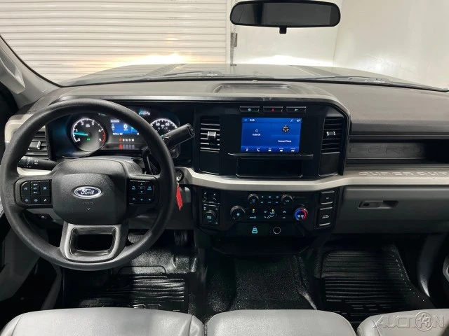 2024 Ford Super Duty 5th Gen - Image 13 of 24