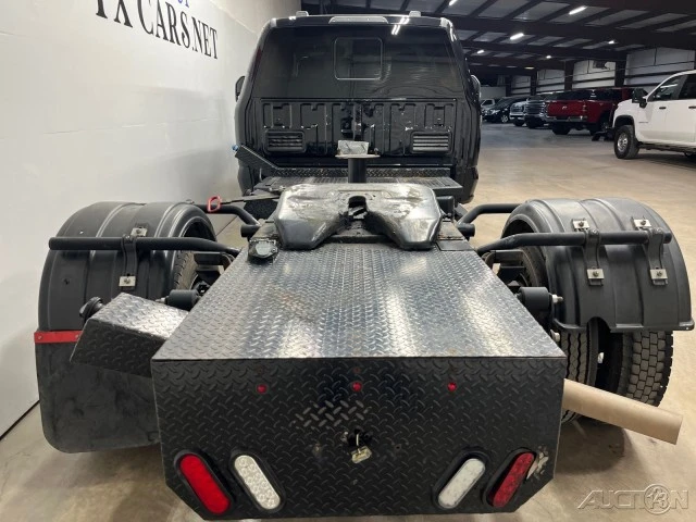 2024 Ford Super Duty 5th Gen - Image 7 of 24