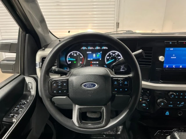 2024 Ford Super Duty 5th Gen - Image 16 of 24
