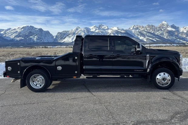 2024 Ford Super Duty 5th Gen - Image 4 of 9