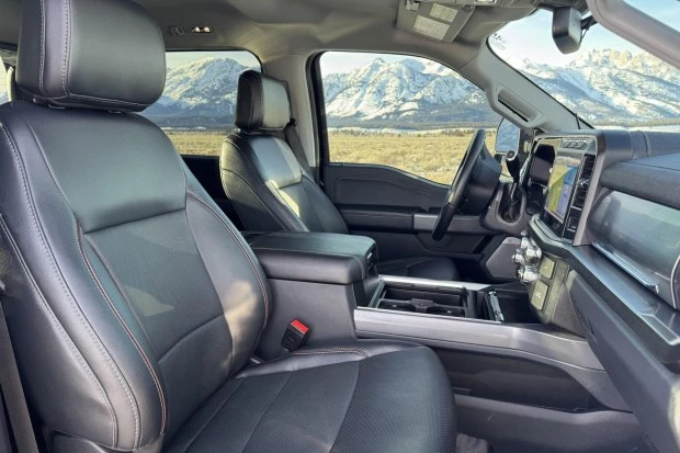 2024 Ford Super Duty 5th Gen - Image 5 of 9