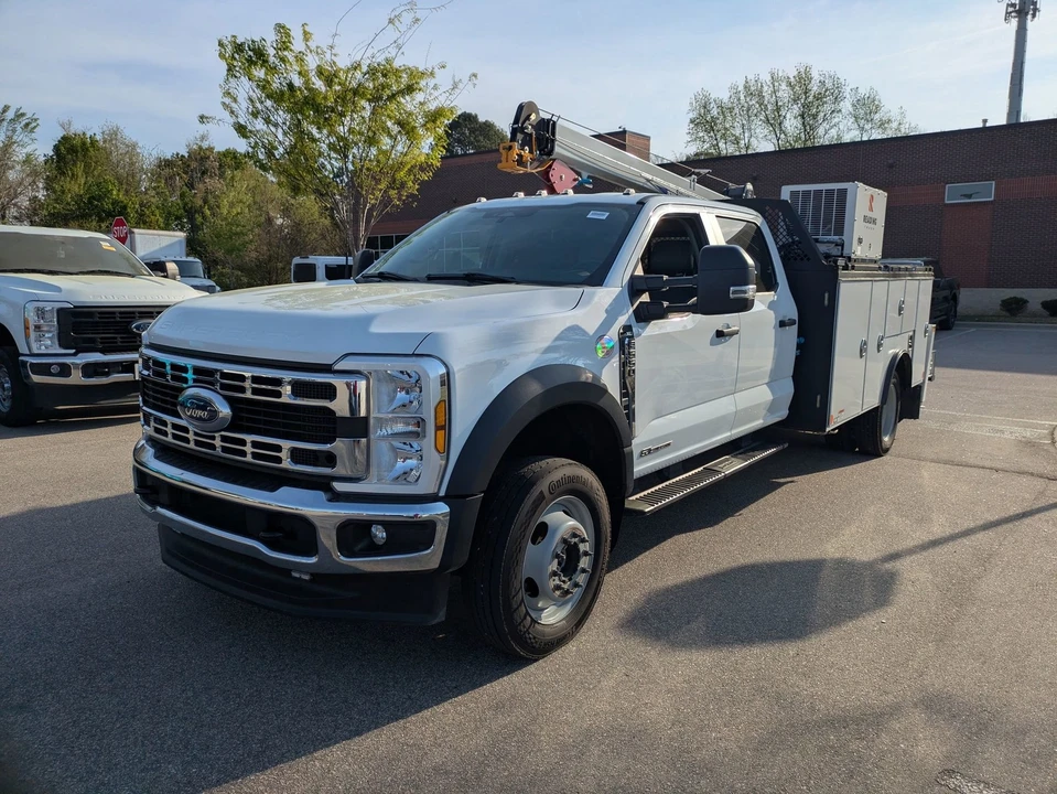 2024 Ford Super Duty 5th Gen - Image 8 of 21