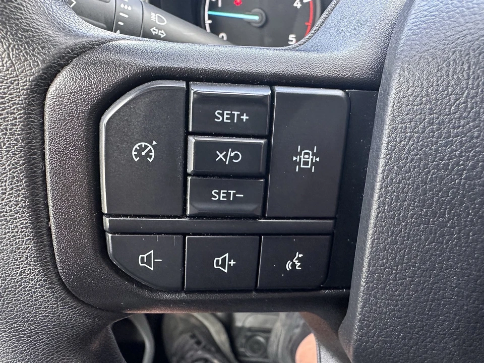 2024 Ford Super Duty 5th Gen - Image 18 of 28
