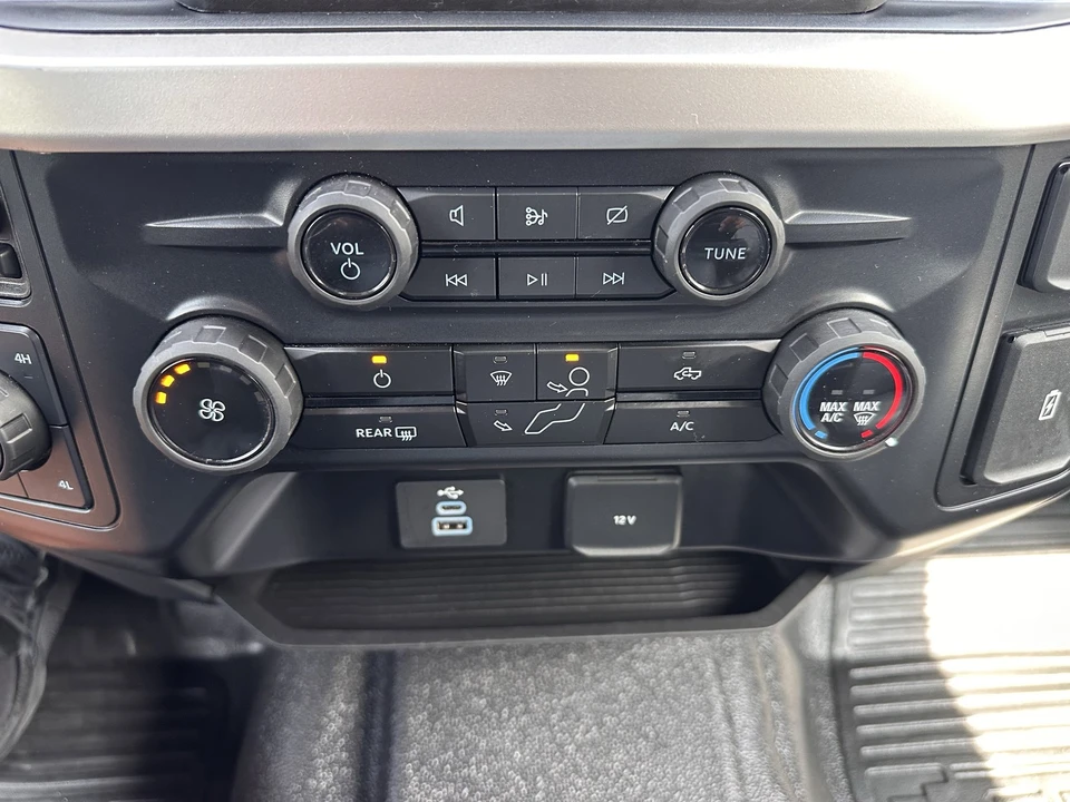 2024 Ford Super Duty 5th Gen - Image 23 of 28