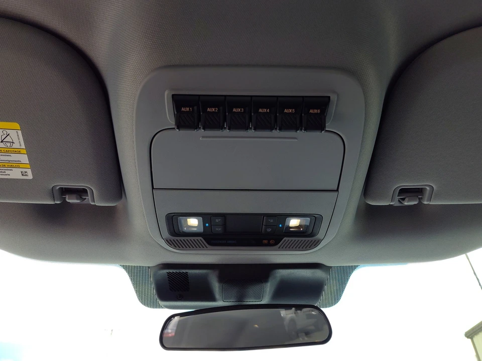 2024 Ford Super Duty 5th Gen - Image 28 of 31