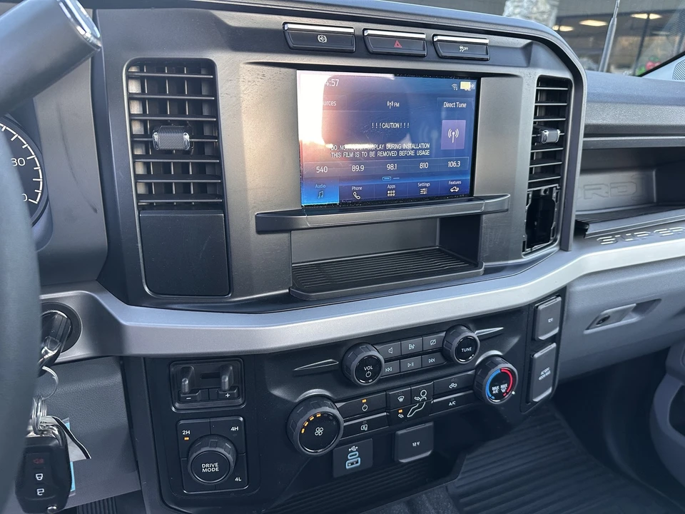 2024 Ford Super Duty 5th Gen - Image 15 of 21