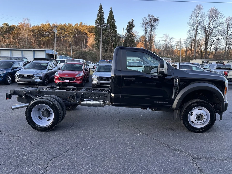 2024 Ford Super Duty 5th Gen - Image 5 of 21
