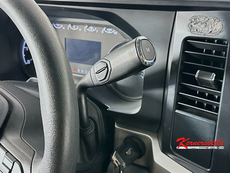 2024 Ford Super Duty 5th Gen - Image 16 of 24
