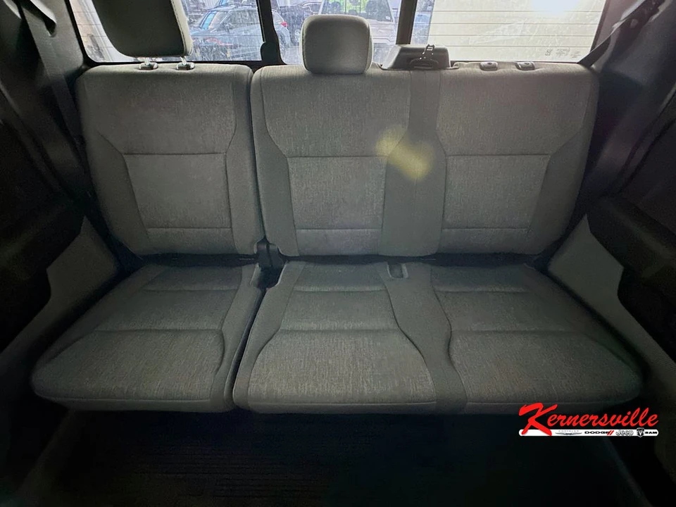 2024 Ford Super Duty 5th Gen - Image 13 of 24