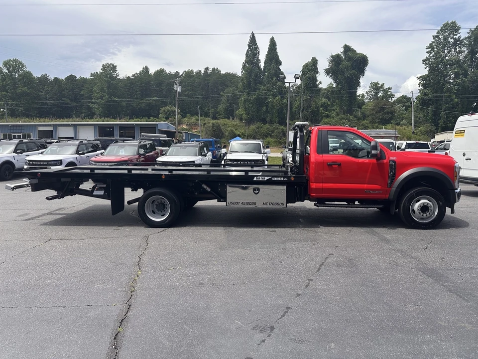2024 Ford Super Duty 5th Gen - Image 5 of 24