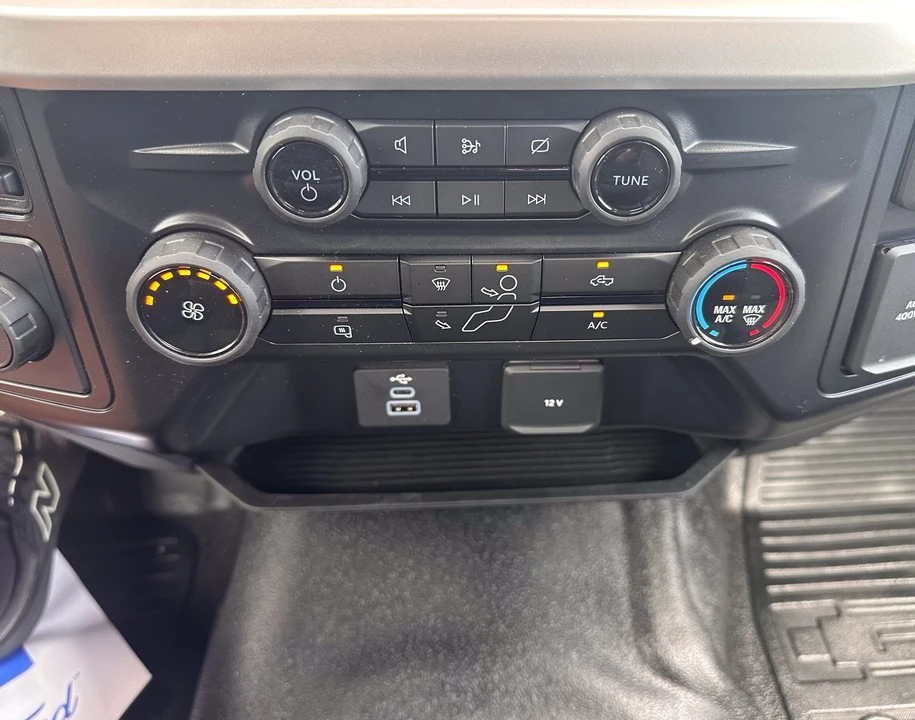2024 Ford Super Duty 5th Gen - Image 21 of 24