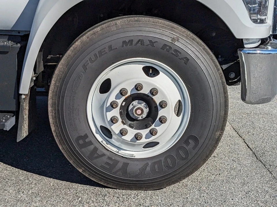 2024 Ford Super Duty 5th Gen - Image 10 of 21