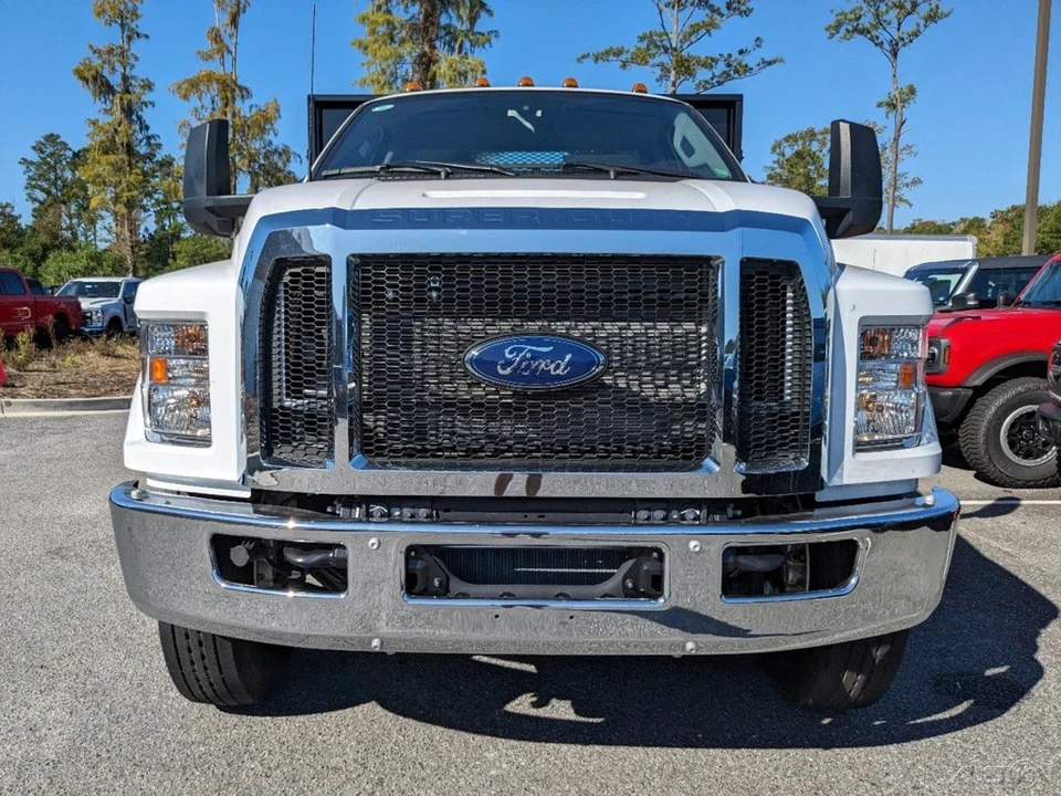 2024 Ford Super Duty 5th Gen - Image 8 of 21