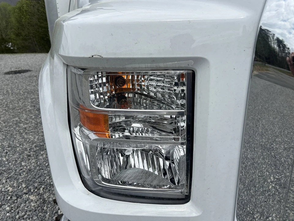 2024 Ford Super Duty 5th Gen - Image 26 of 31