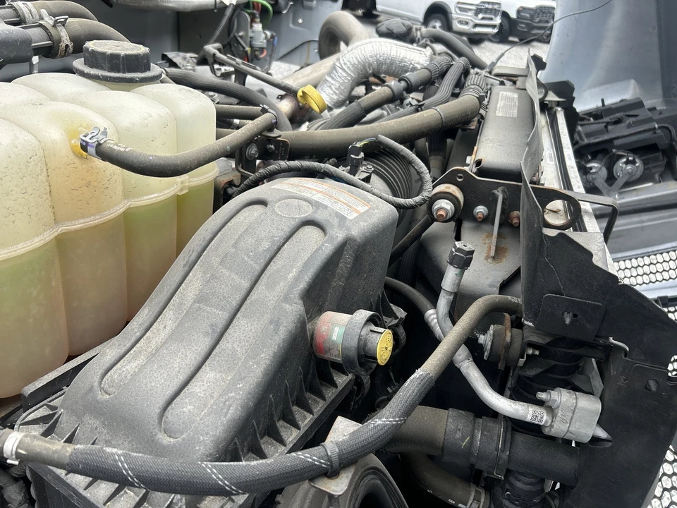 2024 Ford Super Duty 5th Gen - Image 22 of 31