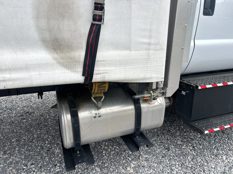 2024 Ford Super Duty 5th Gen - Image 17 of 31