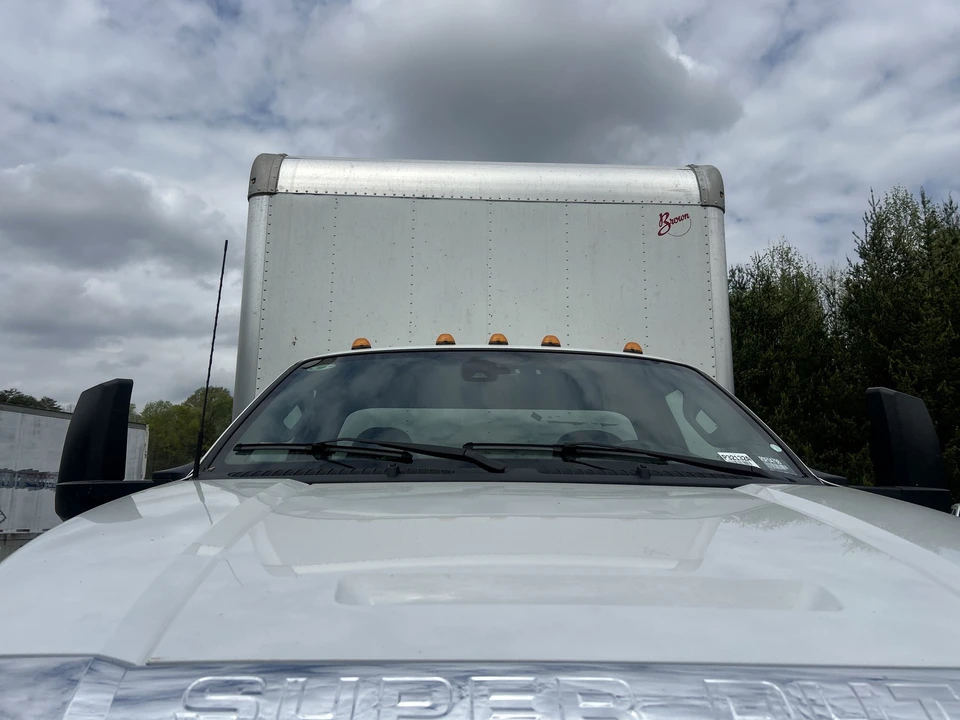 2024 Ford Super Duty 5th Gen - Image 29 of 31